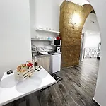 Arco Dei Borboni Bed & Breakfast 4*