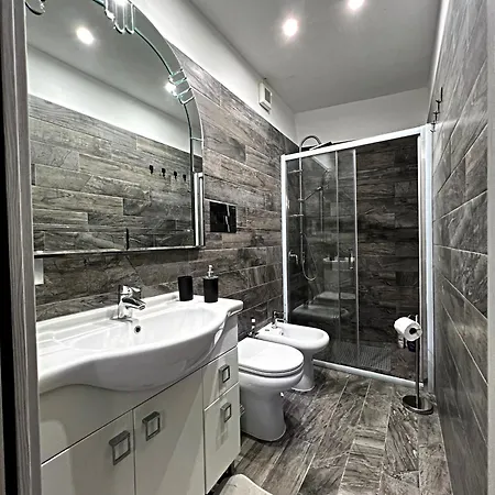 Arco Dei Borboni 4* Neapel