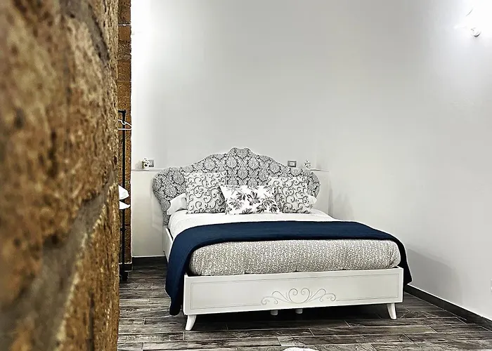 Arco Dei Borboni 4* Neapol